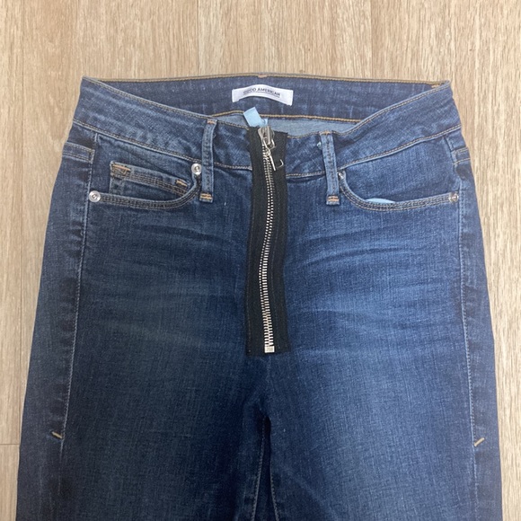 Good American Good Waist Zipper Detail Jeans - Picture 2 of 14